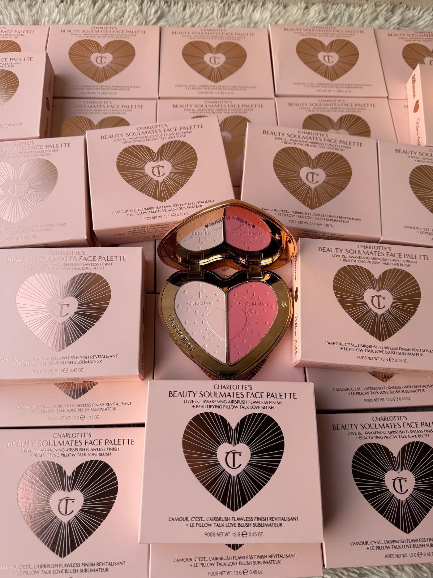 Charlotte Tilbury Pillow Talk Beauty Soulmates Face Palette – Blush, Highlighter & Bronzer